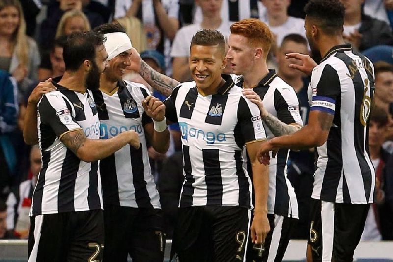 dwight gayle newcasle utd